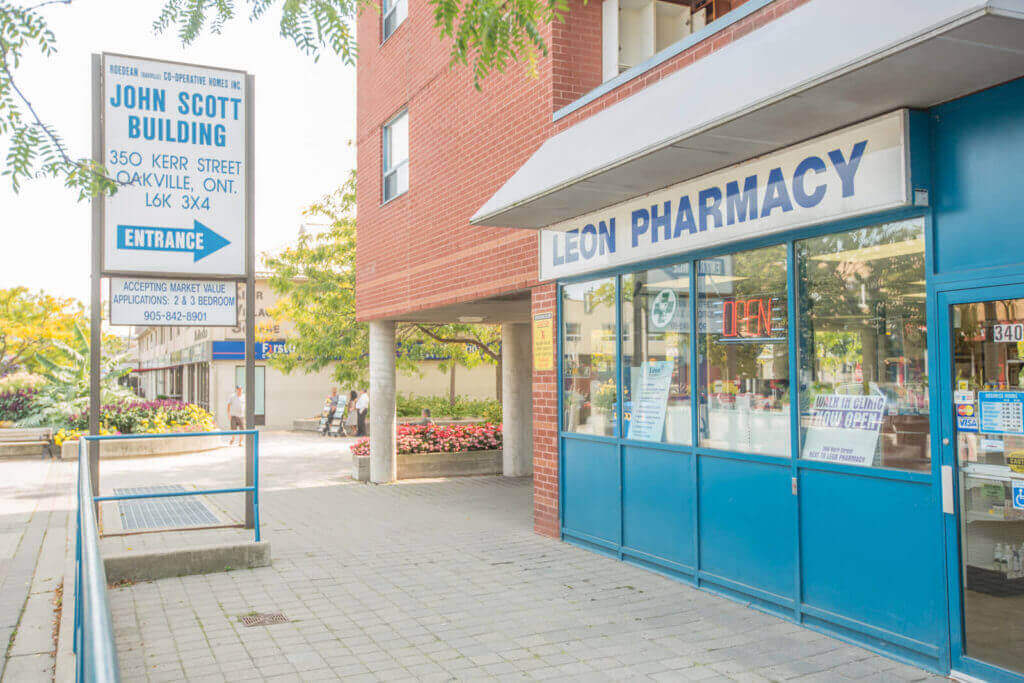 Leon Pharmacy Entrance